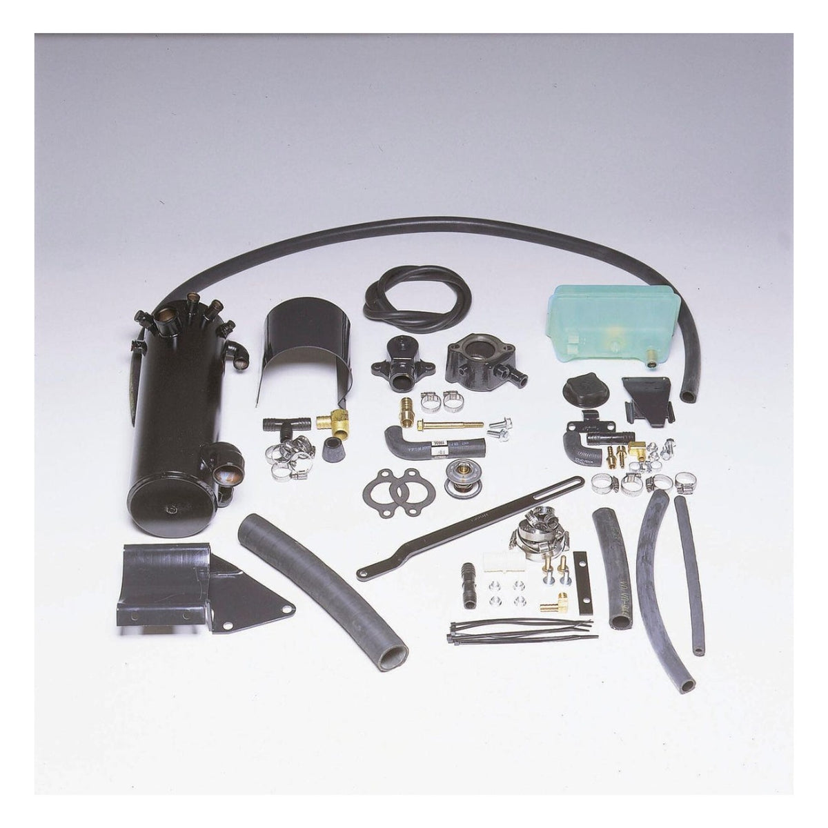 Volvo Penta gėlo vandens aušinimo rinkinys 4.3/5.0/5.7 benzininiams varikliams – 40005446