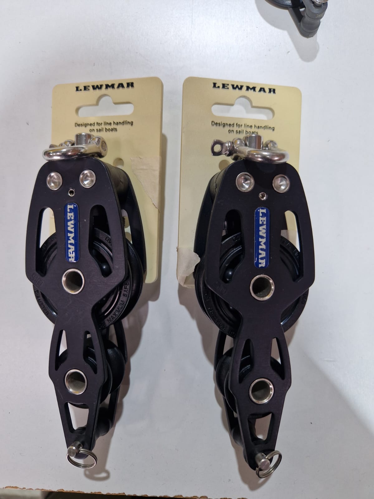 Lewmar HTX 50 mm fiddle blokas su beketu