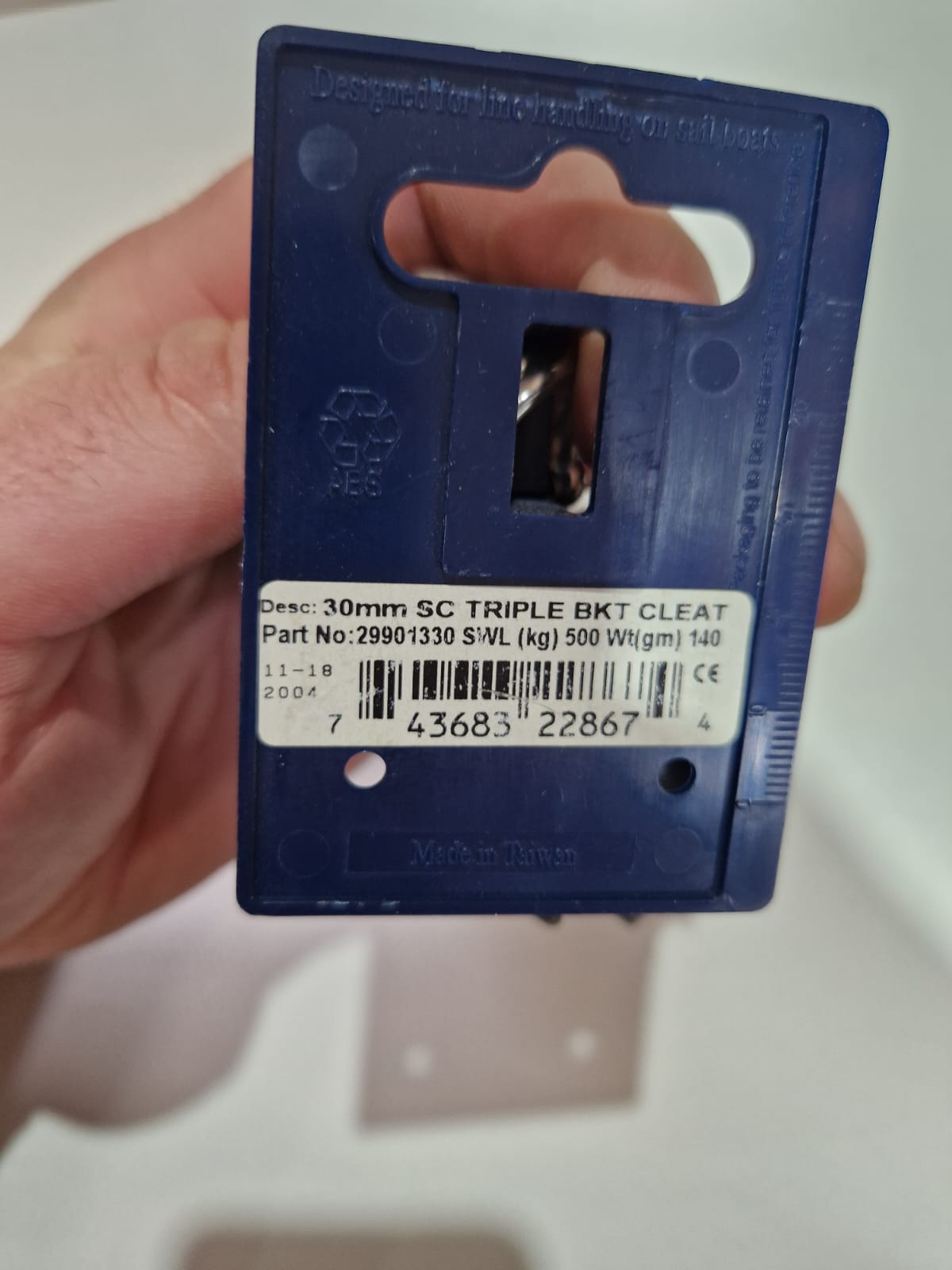 Lewmar 30 mm SC trigubas blokas su beketu