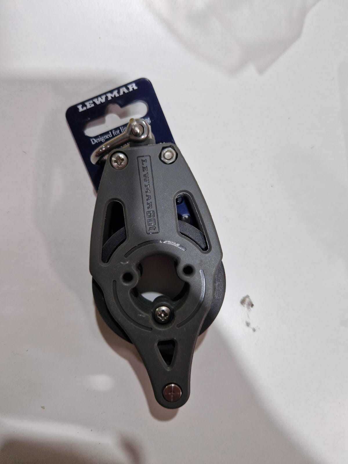 Lewmar 60 mm VF viengubas blokas su beketu
