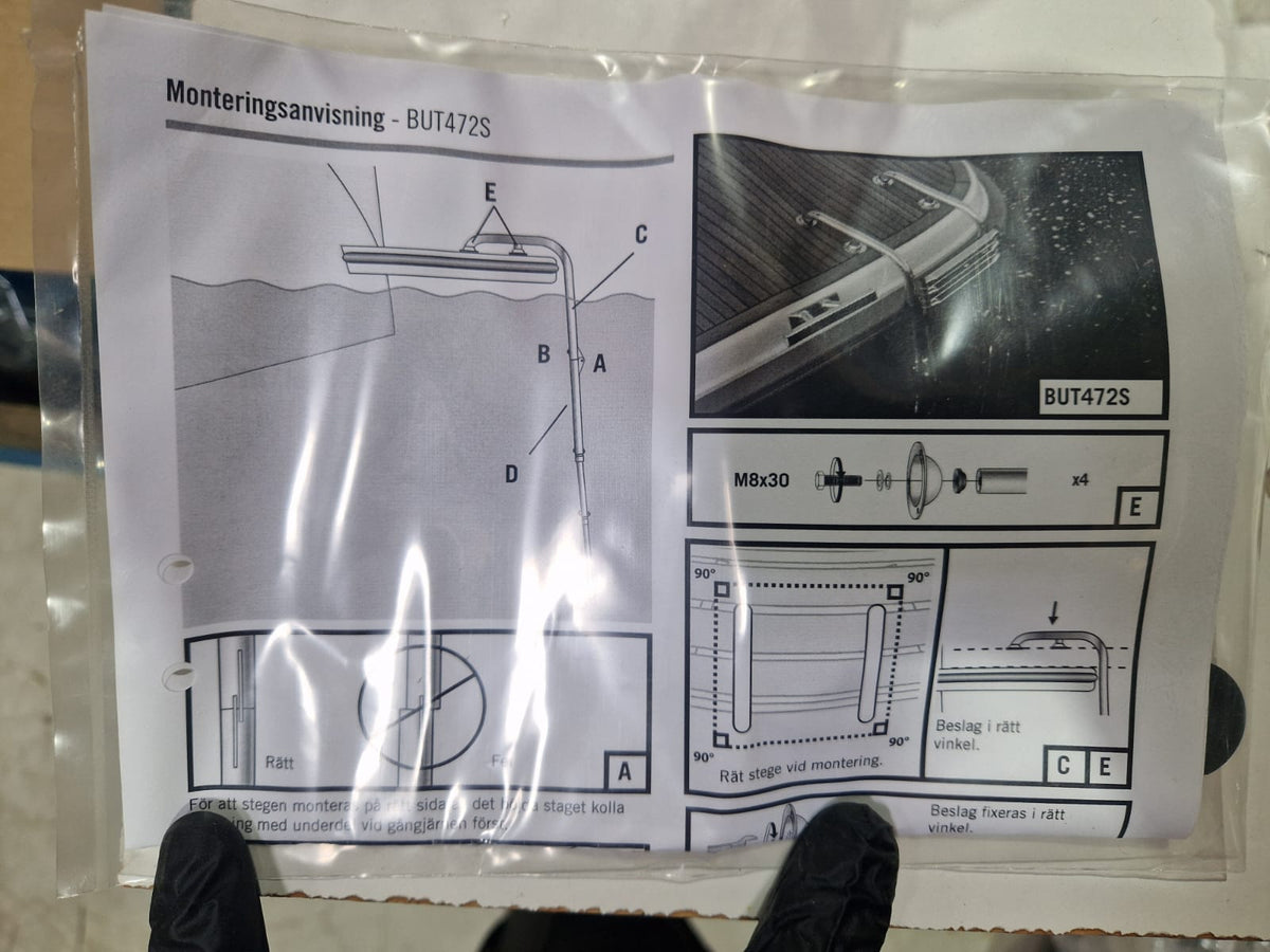 Maudymosi kopėčios BUT472S