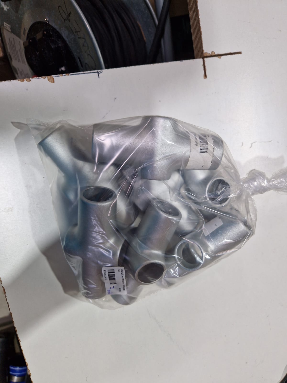 Alumiiniumist ristkinnitus S-44 25 mm