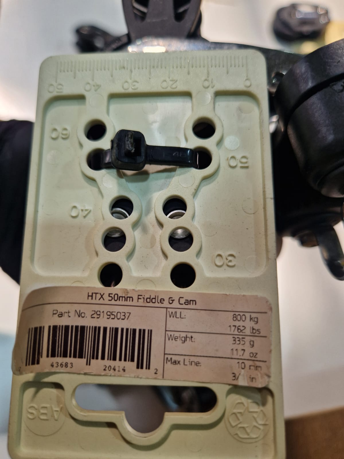 Lewmar HTX 50 mm fiddle blokas su kumšteliu