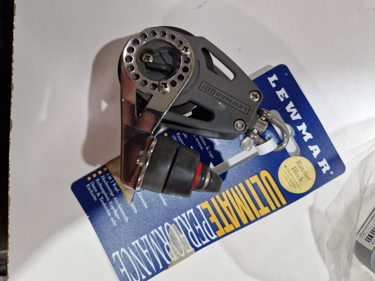 Lewmar 60 mm VF ratchet viengubas blokas su kumšteliu