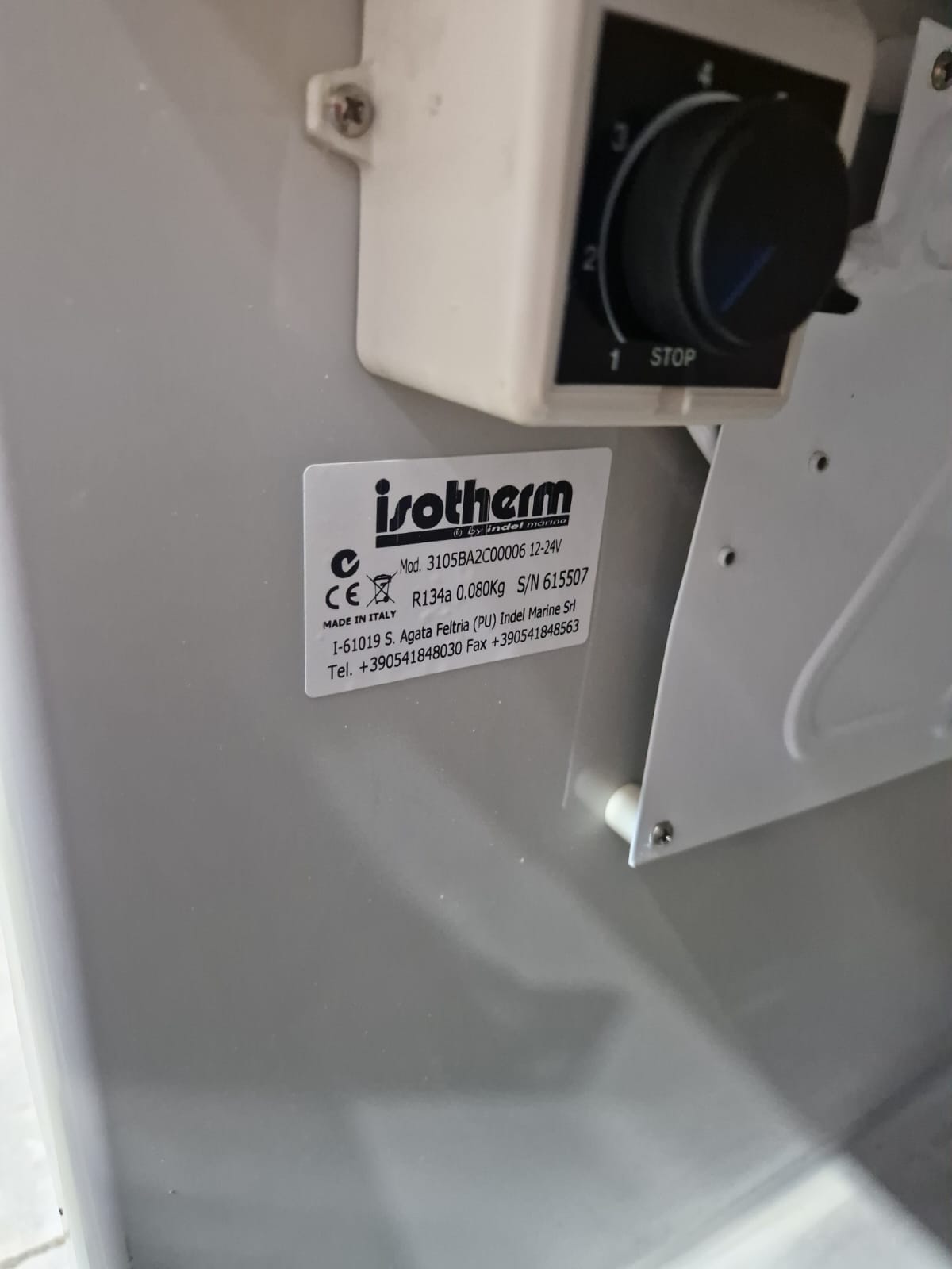 Isotherm šaldytuvas 3105BA2C00006