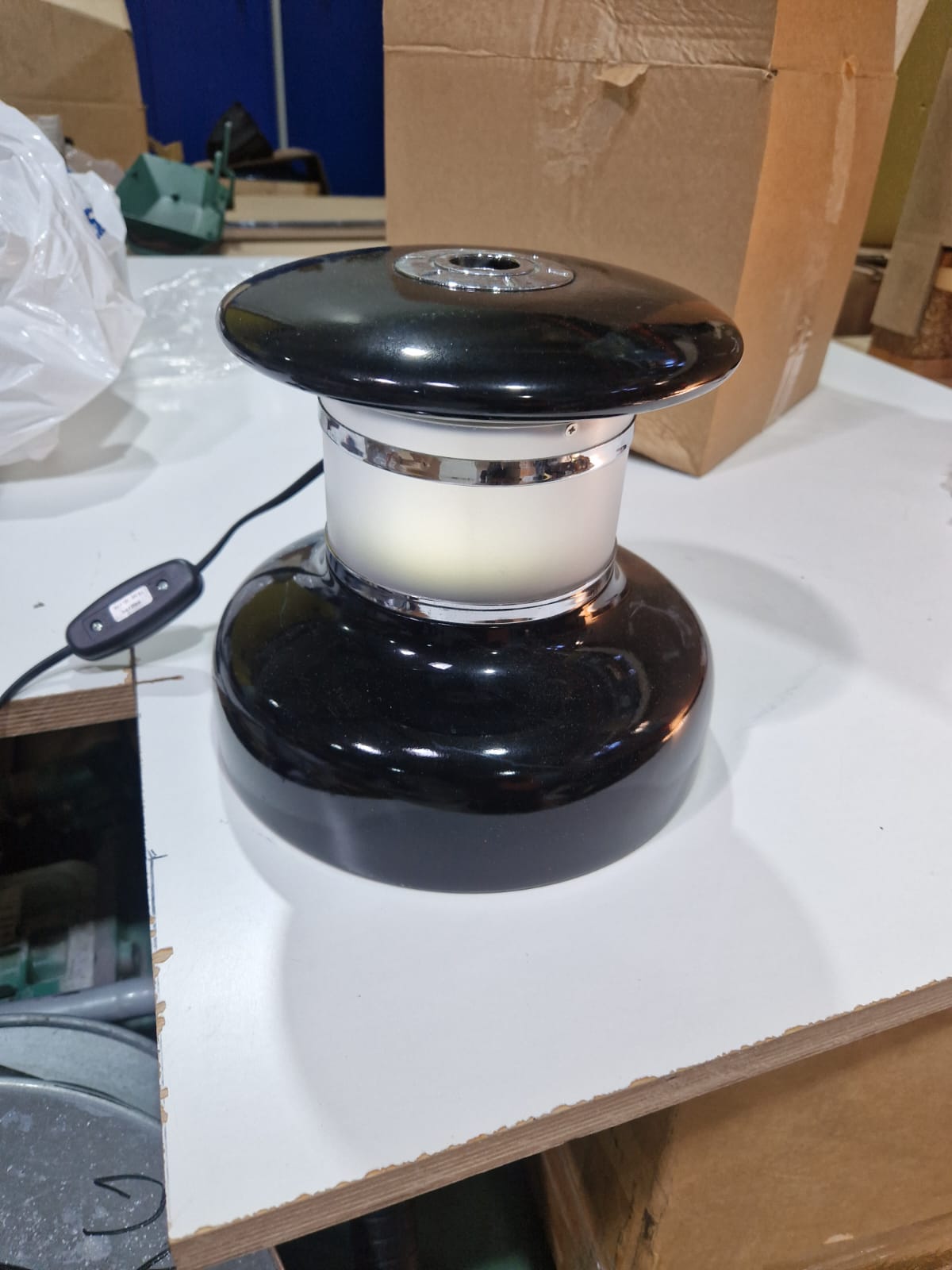 Lebiodkos formos šviestuvas 220 mm